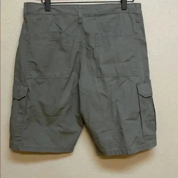Brand new! WRANGLER Men’s Cargo Shorts - Picture 3 of 6